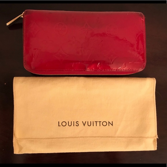 Louis Vuitton Handbags - Louis Vuitton Red Wallet